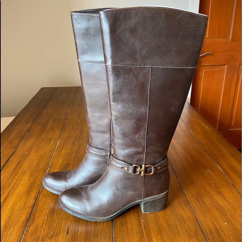 Bandolino brown leather boots